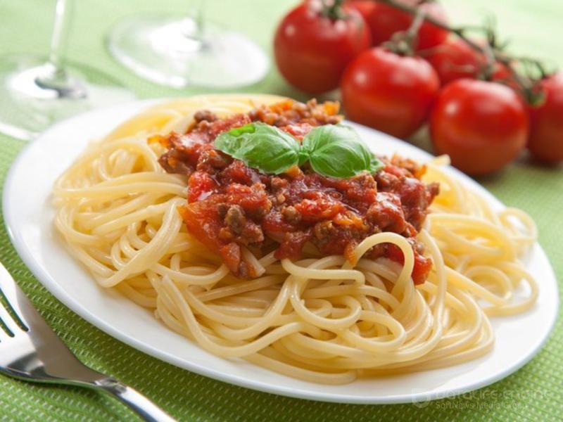 Как сделать вкусно макароны с помидорами