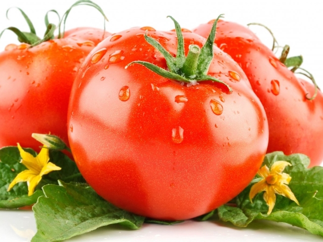 ¿Es un tomate un vegetal o una fruta o una baya?