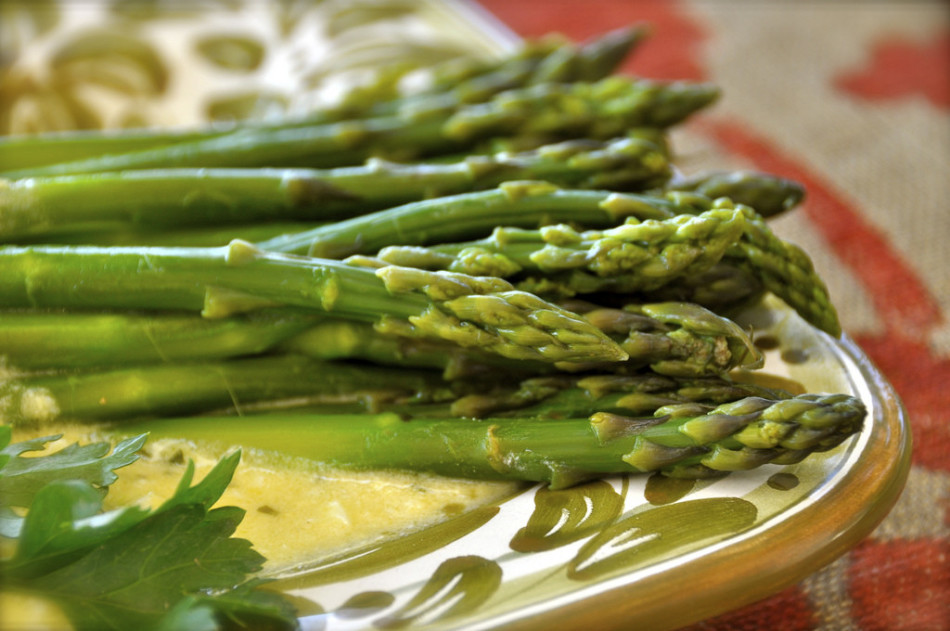 Young Asparagus - ένα νόστιμο και ζουμερό προϊόν