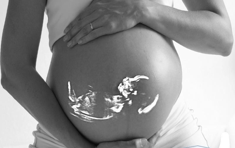Первичное инфицирование вэб во время беременности угрожает и будущей маме, и малышу.