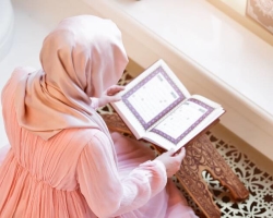 Молитва, направена от мюсюлмани 5 пъти на ден: Как се нарича как и по кое време се чете, дали е възможно да се правят молитви повече от 5 пъти на ден