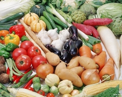 ¿Cómo almacenar verduras y frutas en la bodega? ¿Cómo almacenar zanahorias, remolachas, manzanas, papas, sandías, nabos, repollo, ajo, uvas en la bodega en invierno?