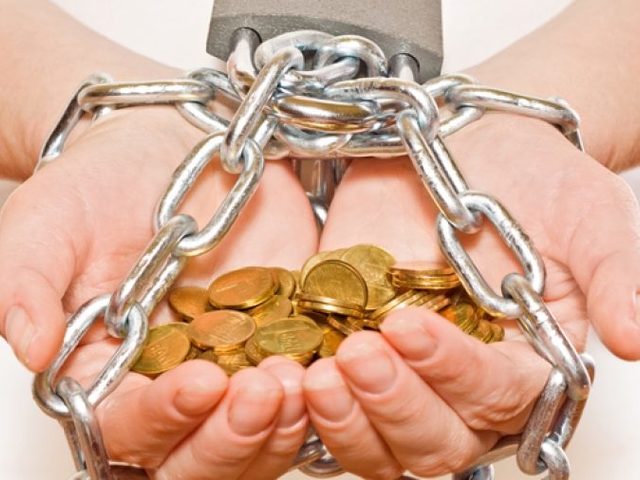 Как избавиться от долгов: заговоры, молитвы, обряды