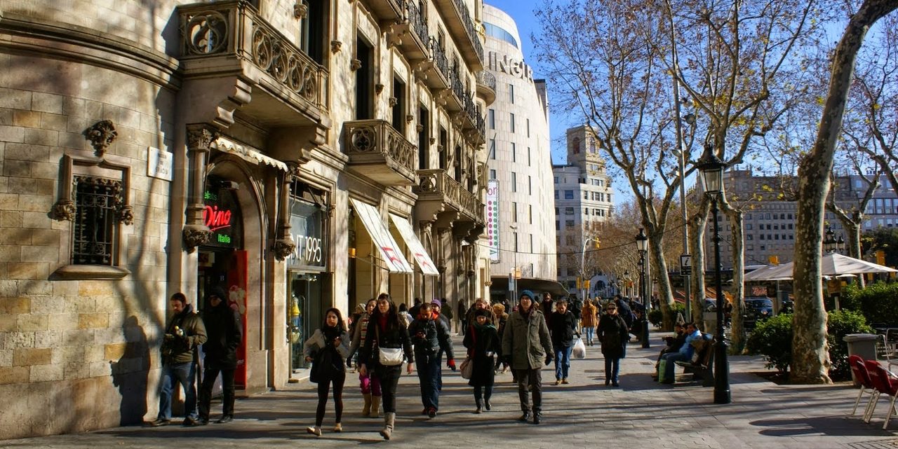 Passeig de gracia, барселона, испания