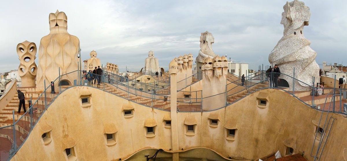 Дом мила (casa mila), барселона, испания