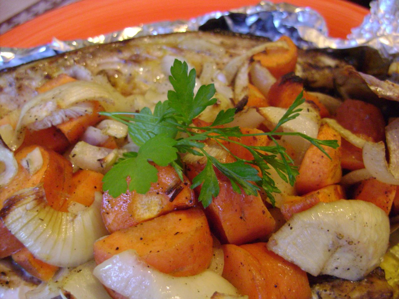 Скумбрия с куркумой после запекания