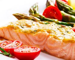 Рыба с картошкой. Как приготовить рыбу с картофелем в духовке? Рецепты