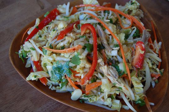 Салат с капустой и перцем
