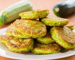 Как приготовить вкусные оладьи из кабачков? Рецепты приготовления кабачковых оладий