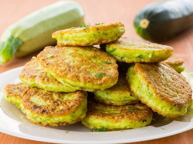 Как приготовить вкусные оладьи из кабачков? Рецепты приготовления кабачковых оладий