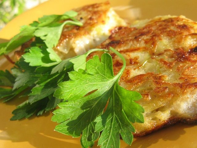 Полезная и вкусная капуста из духовки. Как приготовить капусту в духовке с рыбой, мясом и овощами?