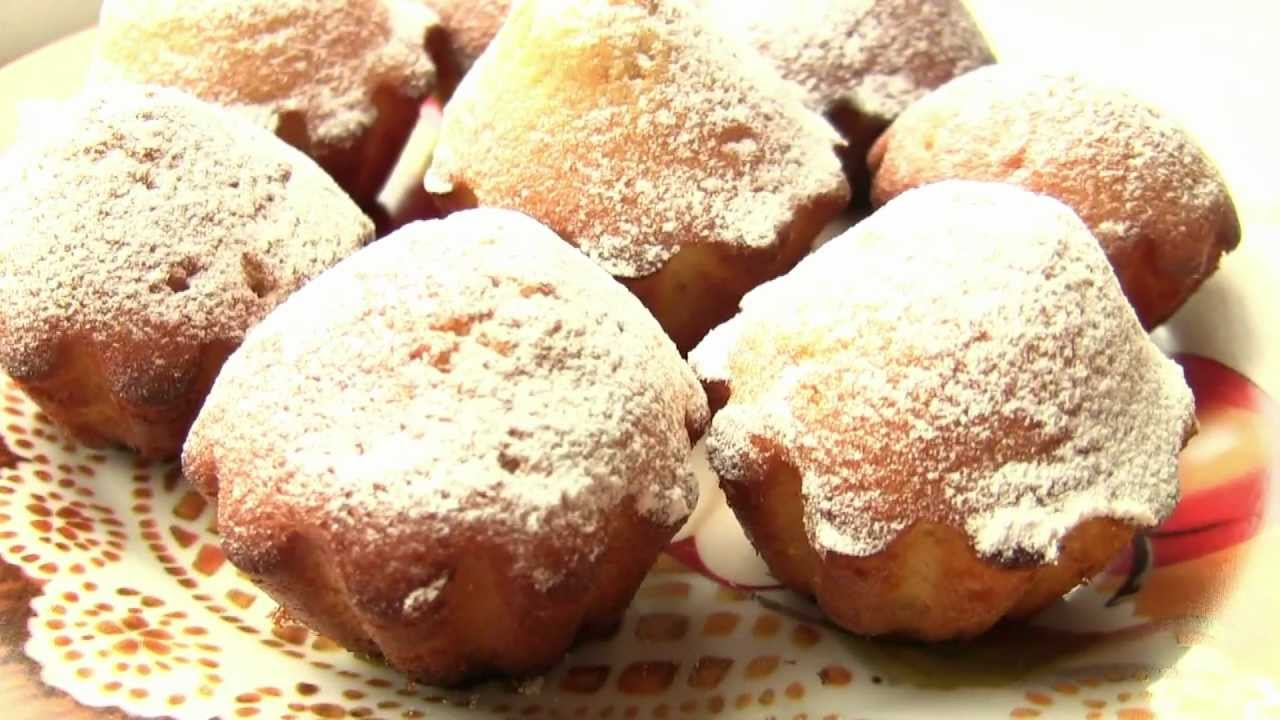 Простые и вкусные кексы с кокосовым маслом готовятся на скорую руку.
