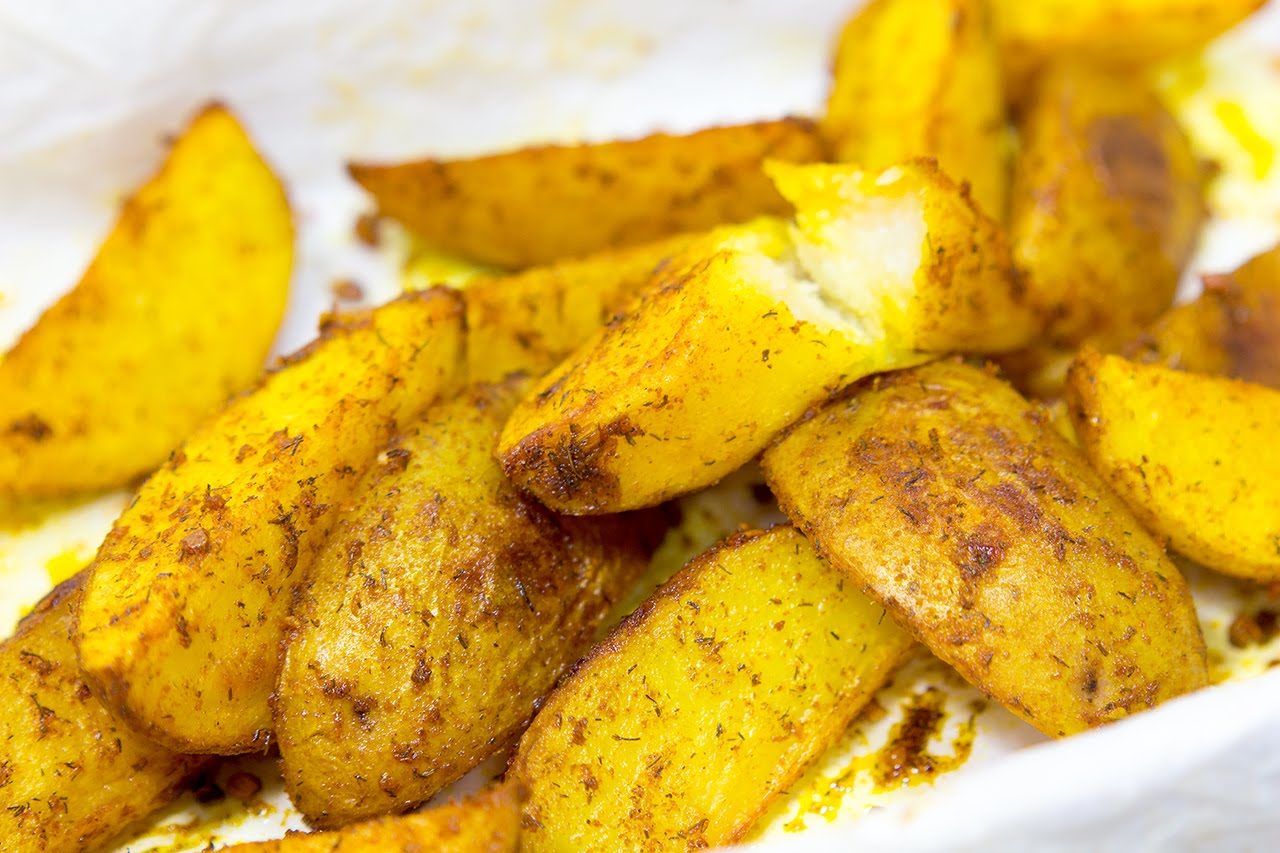 Картофель с куркумой