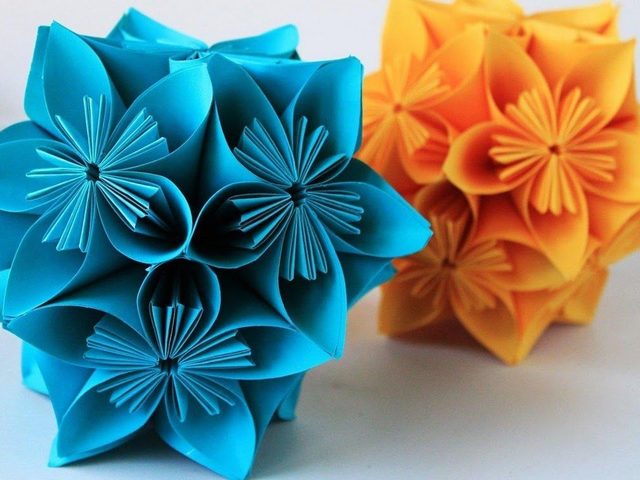 Какие подарки можно сделать из бумаги? Самые красивые и оригинальные бумажные подарки