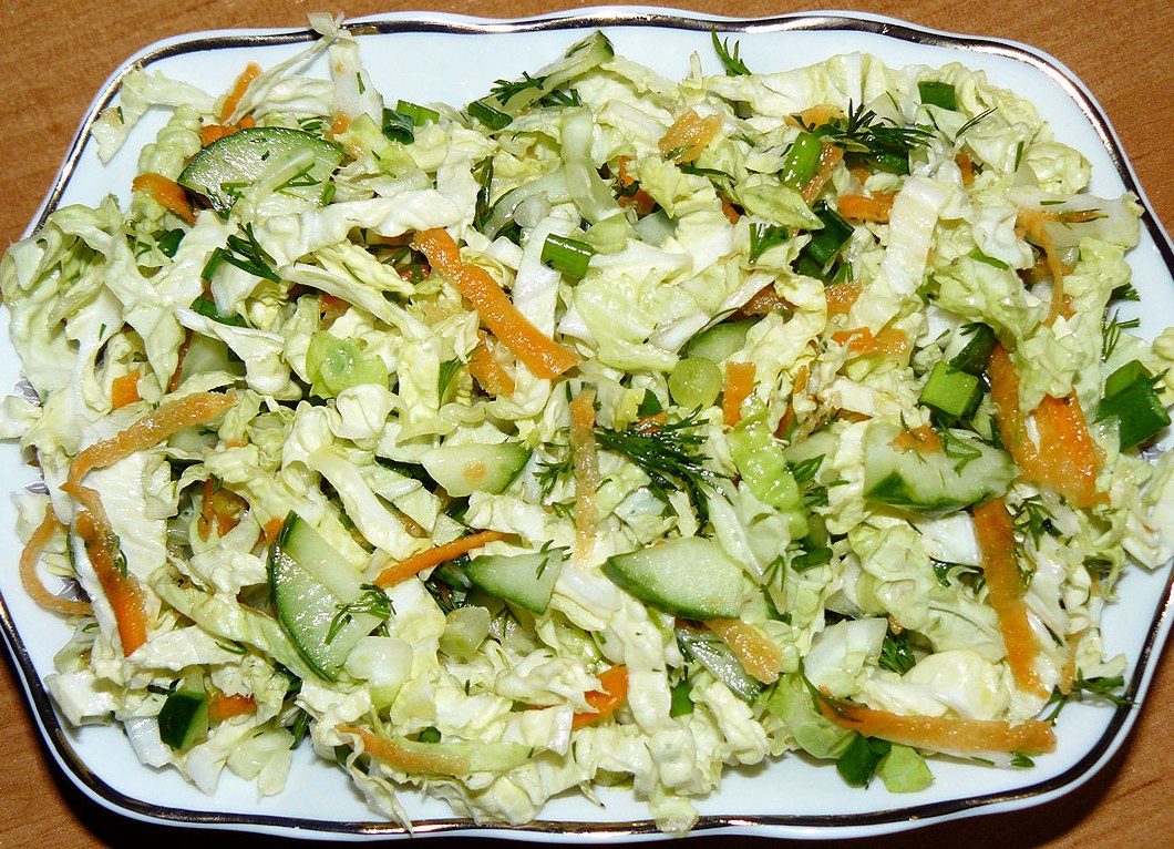Салат с пекинской капустой