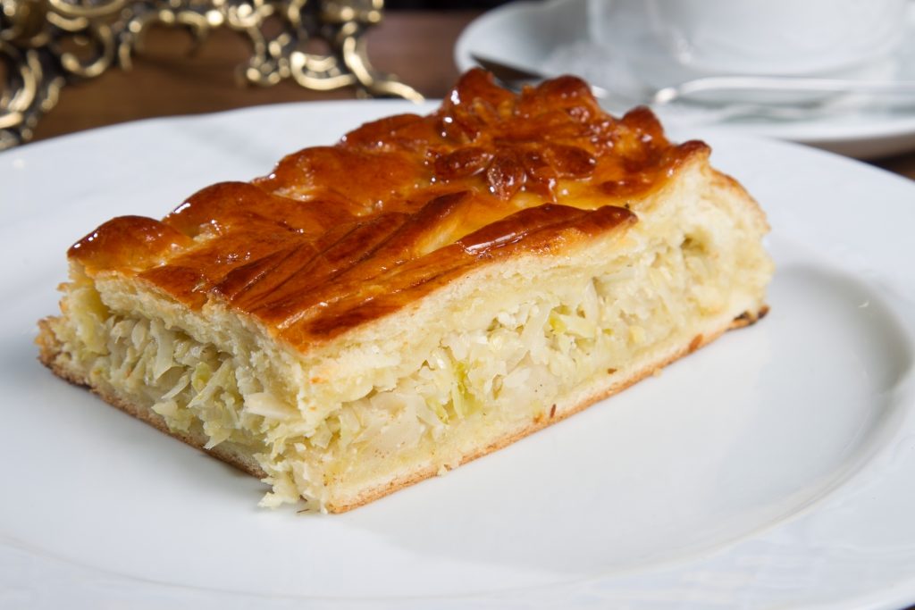Постный пирог с капустой