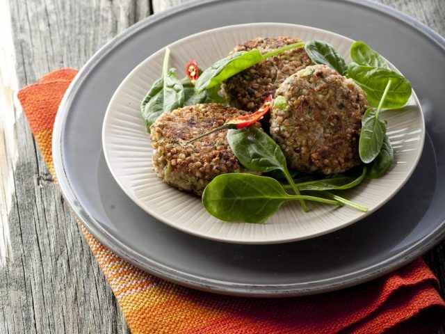 Постные котлеты: рецепты. Вкусные котлеты: капустные, картофельные, морковные, гороховые, рисовые, свекольные, луковые, грибные, овощные, рыбные