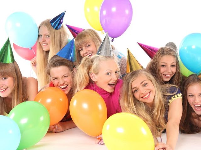 Детские конкурсы, игры, лотерея на день рождения детей 7, 8, 9, 10 лет. Загадки на детский день рождения с ответами