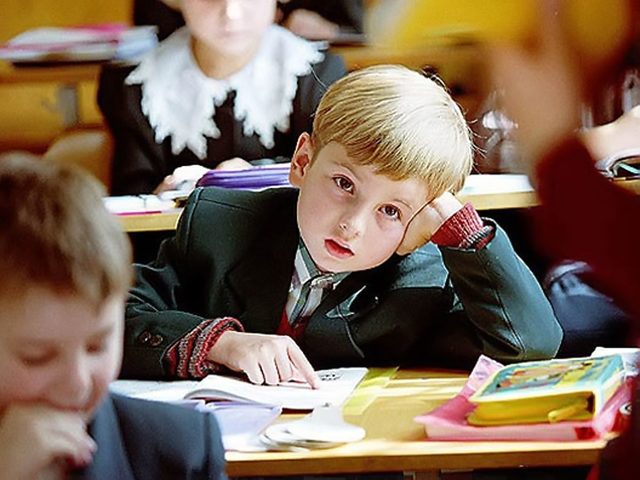 Почему ребенок не хочет читать, писать и учиться? Как привить ребенку любовь к знаниям?