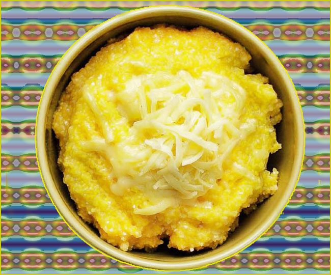 Кукурузная каша с сыром.