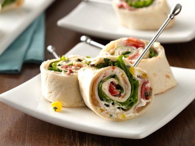Рецепты вкусного рулета из лаваша с разными начинками