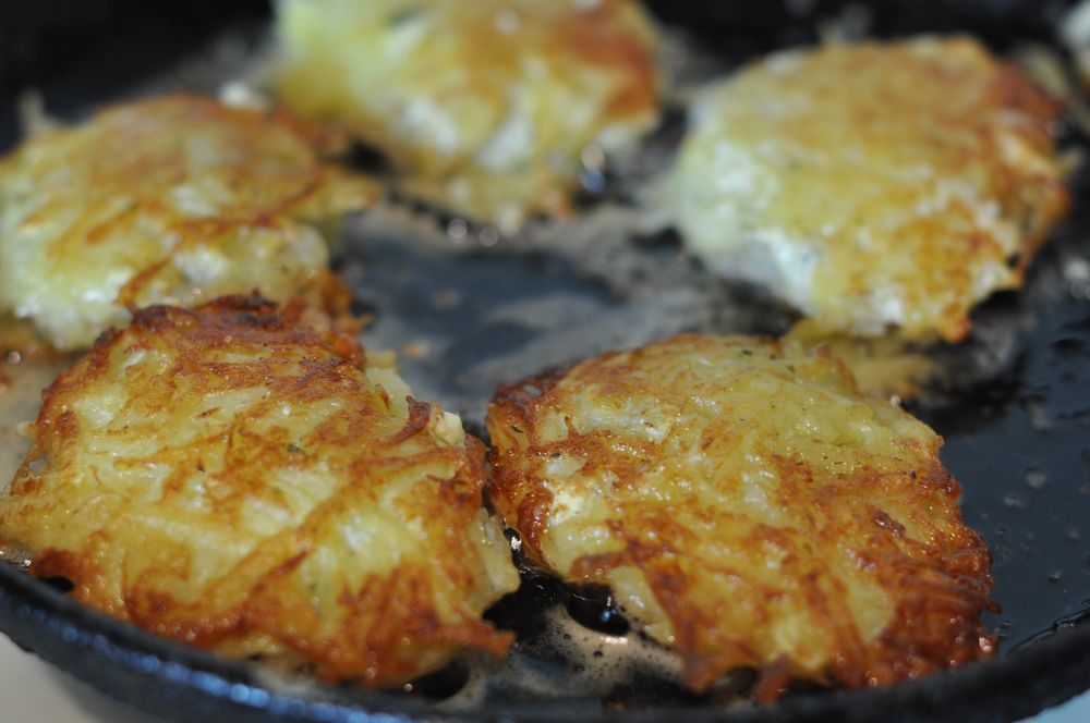 Рыбные кусочки в картофельной стружке