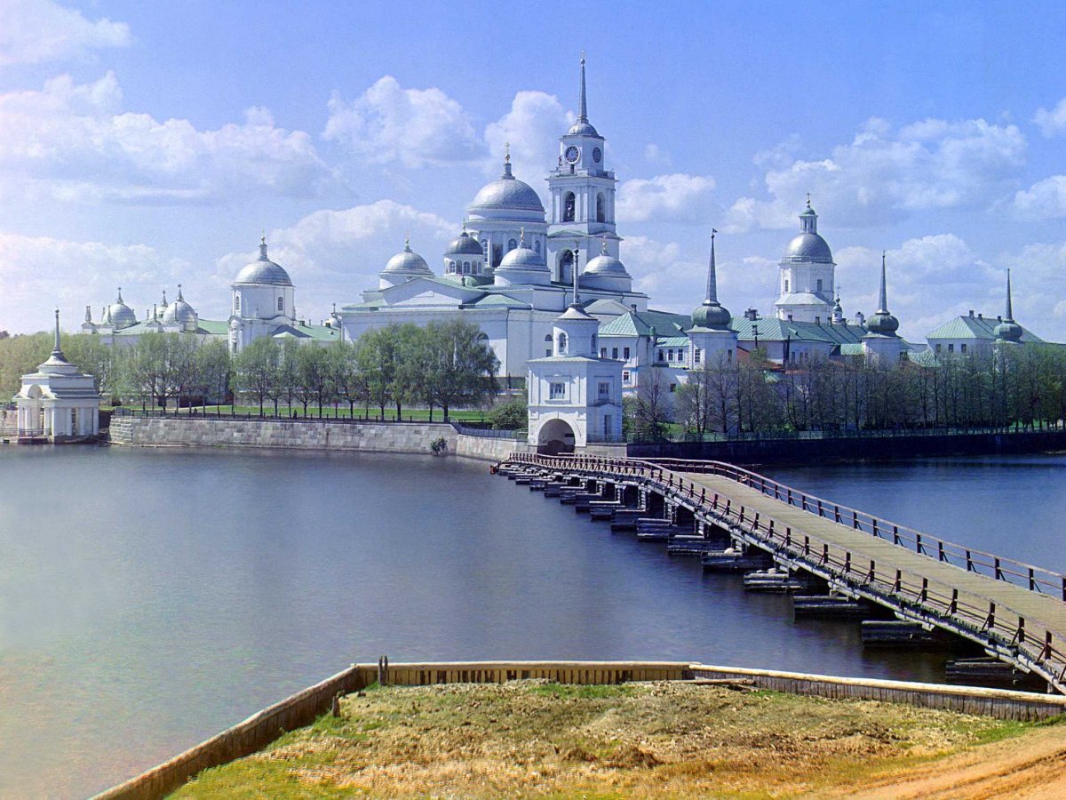 Монастырь нилова пустынь, запечатлённый ещё в 1910 году проскудиным-горским
