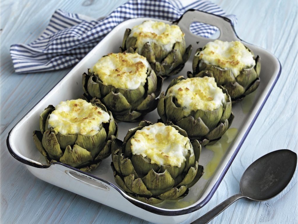 Донышки артишоков, запеченные с яйцами