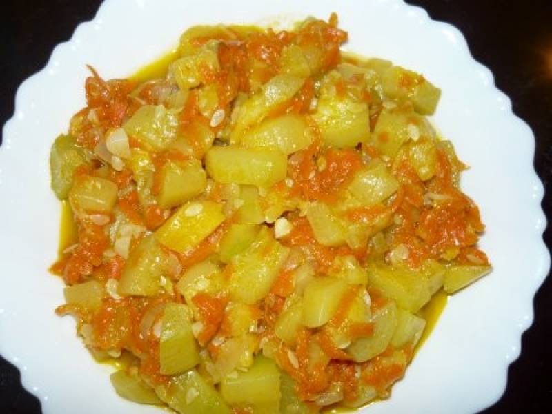 Картошка с кабачками - сытный гарнир