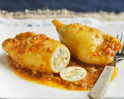 Вкусные рецепты кальмаров в духовке с сыром, фаршированных, с овощами, яблоками, макаронами. Как приготовить суп из кальмаров и кальмары с майонезом?