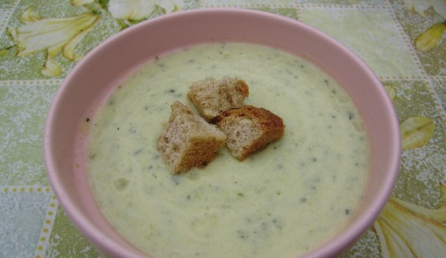 Пюре из кабачков с творогом.