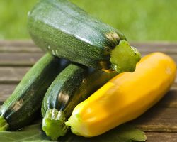 Лечо из кабачков на зиму: лучшие рецепты. Как приготовить вкусное лечо из кабачков на зиму с луком, томатной пастой, баклажанами, перцем