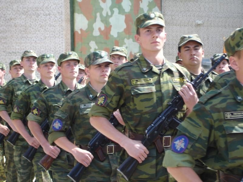 Армия формирует любовь к родине и спорту