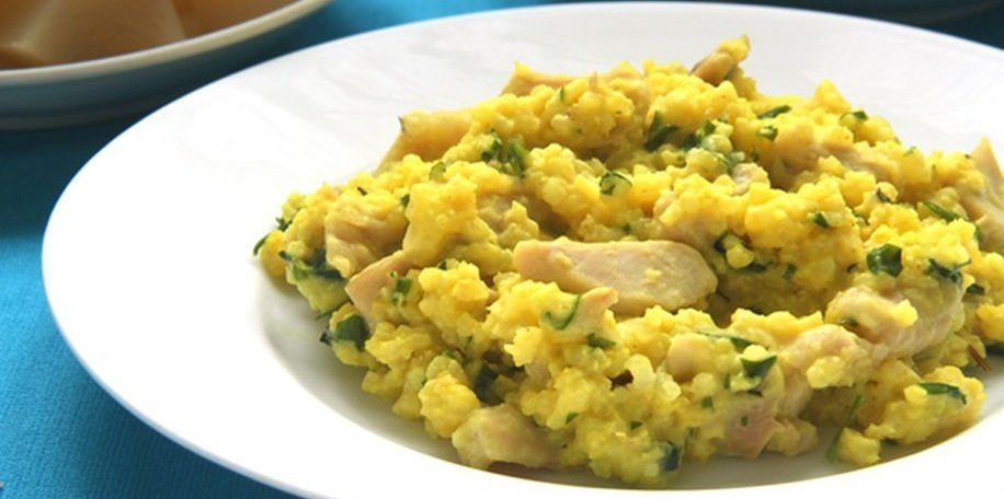 Каша со снытью и мясом.