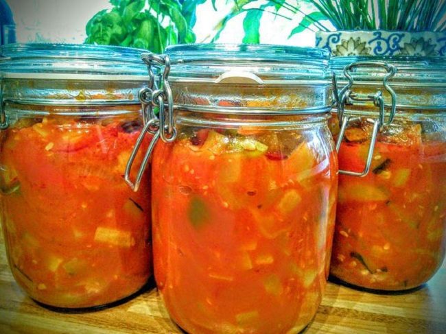 Вкусный салат для заготовок на зиму