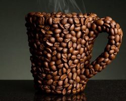 Поделки из кофейных зерен — чашка, сова, кошка, дом, змея, дерево, картина, часы, сердце, свеча: полезные рекомендации по созданию шедевра своими руками