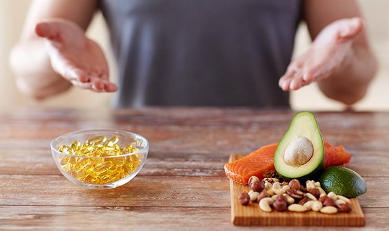 Беременная может получать пнжк омега - 3 из продуктов питания и биодобавок.