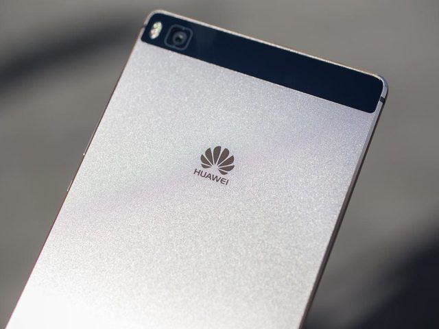 Сотовый телефон Huawei Honor 5A, 5C, 5X, Plus на Алиэкспресс: как выбрать и заказать? Какой телефон Huawei Honor лучше: обзор, характеристики, сравнение
