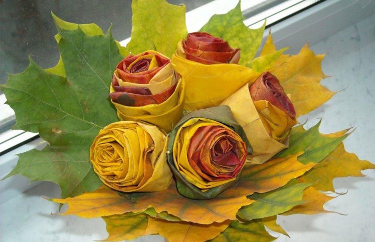 Розы из кленовых листьев своими руками пошагово