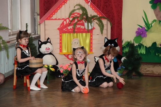 Костюмы котят