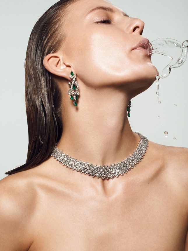 Серьги от harry winston с россыпью бриллиантов и изумрудов