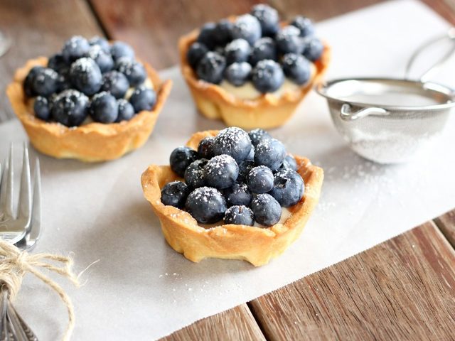 Вкусные тарталетки канапе сладкие, детские, пирожные для праздничного фуршета: рецепты с фото. Тарталетки с начинкой к праздничному столу: рецепты сладких кремов и фруктовых десертов для начинки
