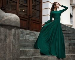 Изумрудное платье: сочетание, фото. Где купить и с чем носить изумрудные платья?