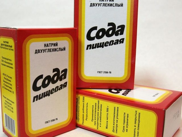 Лечение суставов и остеохондроза позвоночника пищевой содой: компрессы. Пищевая сода от болей в суставах: как пить?