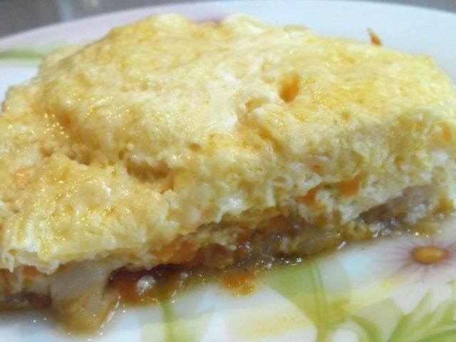 Как приготовить рыбу в омлете? Рецепт вкусной рыбы, запеченной в омлете как в детском саду, с творогом, сыром, луком и морковью, овощами