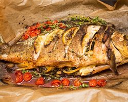 Вкусные домашние рецепты котлет, пирога, ухи и блюд из речной рыбы, запеченной в духовке, фольге, мультиварке, жареной на сковороде. Как сделать консервы из речной рыбы в мультиварке, автоклаве?