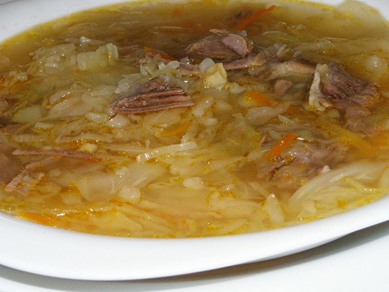 Щи с курицей из свежей капусты