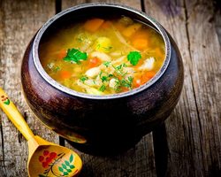 Щи из свежей капусты: пошаговый рецепт. Как приготовить вкусные щи из свежей капусты с мясом, рыбными консервами, постные, грибные, вегетарианские, диетические?