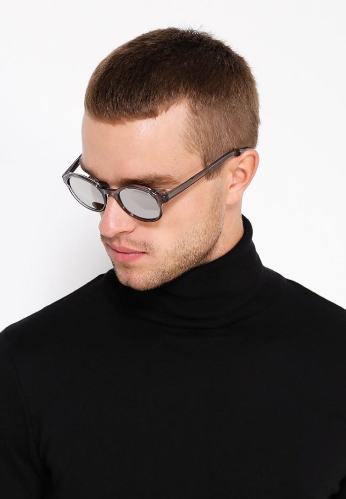 Солнцезащитные очки emporio armani