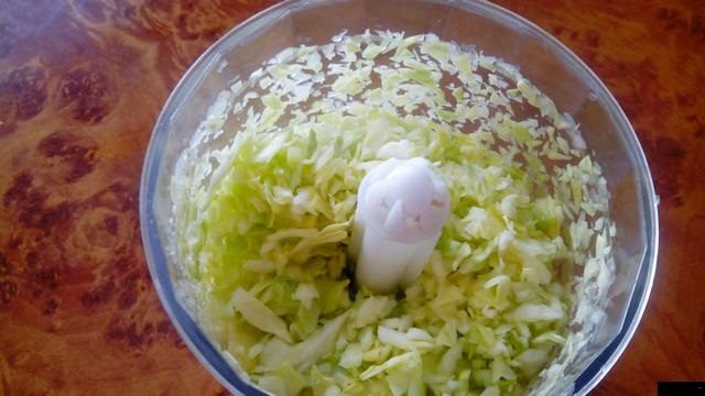 Как измельчить капусту в блендере?